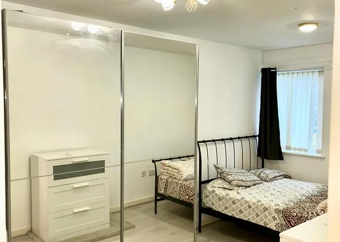 Entire 2 Bed Cosy Apartment Manchester City Centre